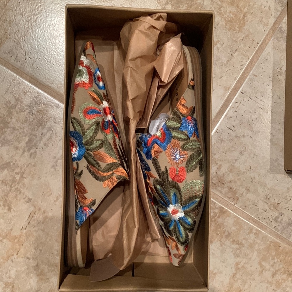 Lucky brand mules